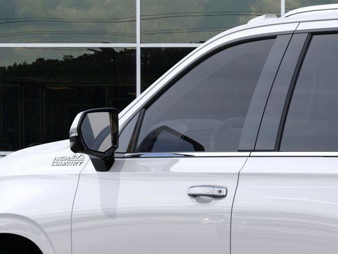 New 2025 Chevrolet Tahoe High Country image 12