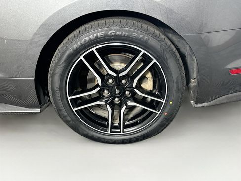 Used 2019 Ford Mustang Premium image 11