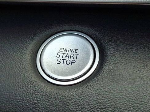 Certified 2023 Hyundai Elantra SEL FWD image 26