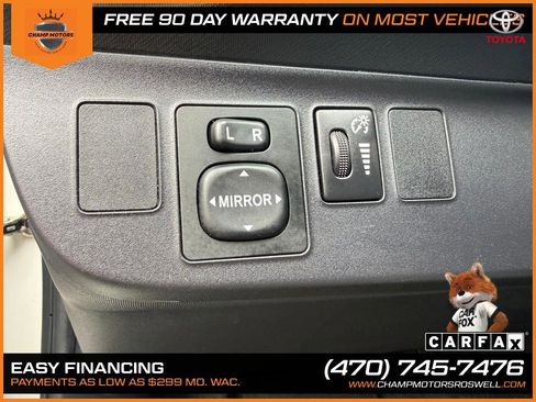 Used 2013 Toyota Prius C One FWD image 17