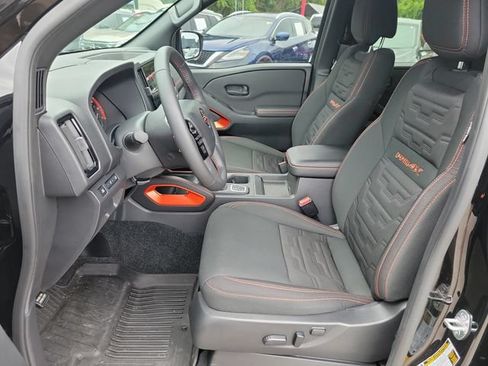 Certified 2026 Nissan Frontier PRO-4X w/ Tow Package AWD/4WD image 18