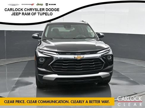 Used 2025 Chevrolet TrailBlazer LT AWD/4WD image 7