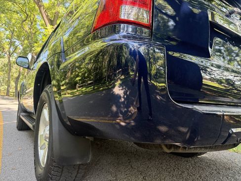 Used 2006 Toyota 4Runner SR5 AWD/4WD image 31