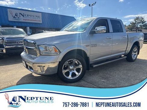 Used 2017 RAM 1500 Laramie w/ Convenience Group image 1