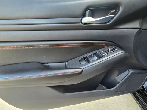 Used 2021 Nissan Altima 2.5 SR FWD image 14