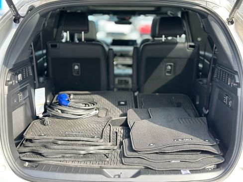 Used 2024 MAZDA CX-90 Plug-In Hybrid w/ Premium Plus image 6