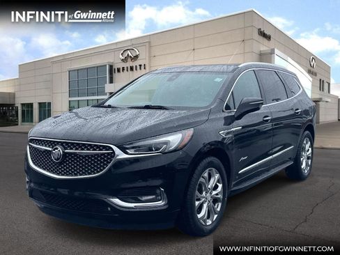 Used 2020 Buick Enclave Avenir w/ Avenir Technology Package image 1