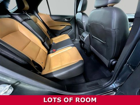 Used 2021 Chevrolet Equinox Premier FWD image 23