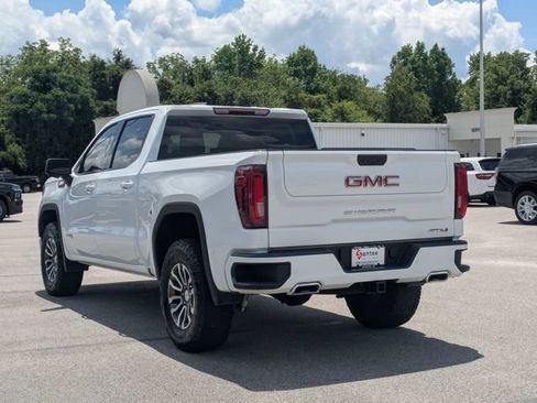 Used 2023 GMC Sierra 1500 AT4 AWD/4WD image 5