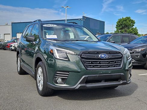 Used 2022 Subaru Forester AWD/4WD image 2