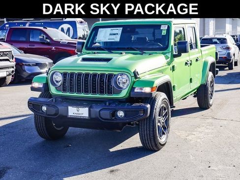 New 2025 Jeep Gladiator Sport image 4