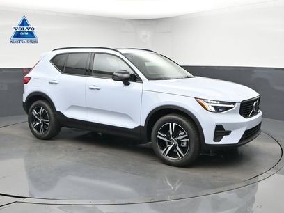New 2026 Volvo XC40 B4 Core w/ Protection Package Premier