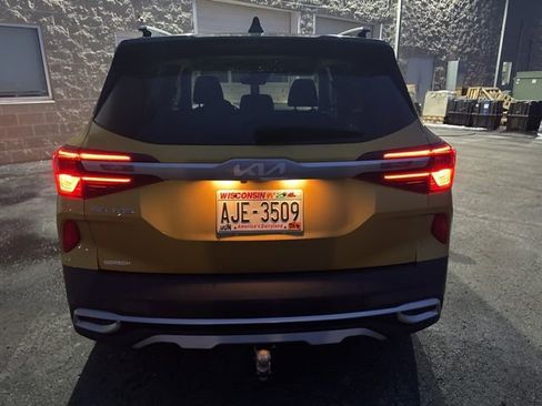 Used 2022 Kia Seltos S image 4