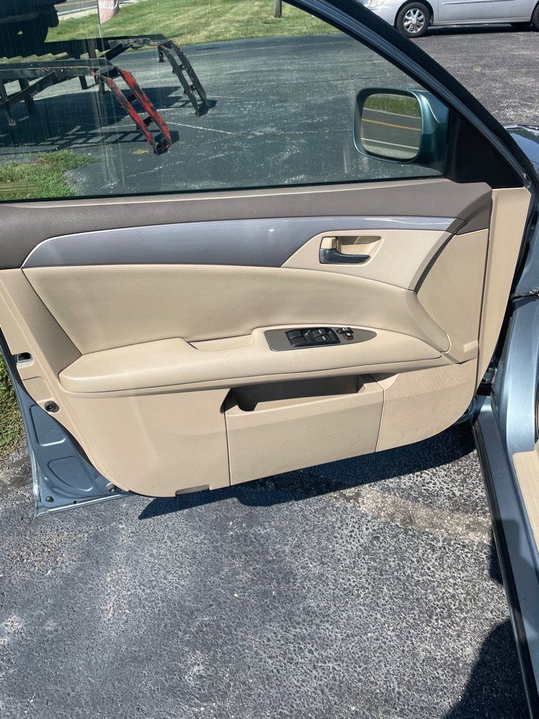 Used 2006 Toyota Avalon XL FWD image 10