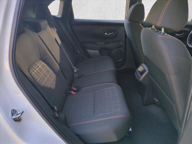 Certified 2025 Honda HR-V Sport image 18