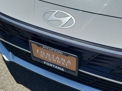 New 2026 Hyundai Elantra Hybrid FWD image 29