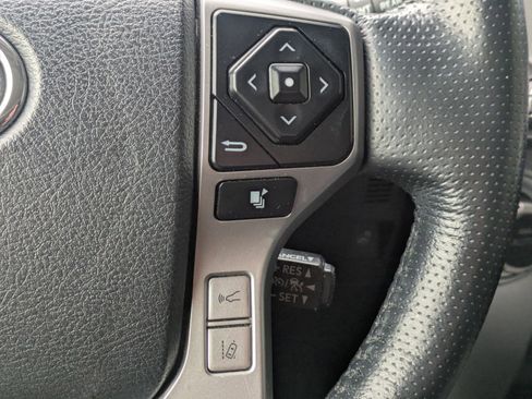 Used 2023 Toyota 4Runner Limited image 14