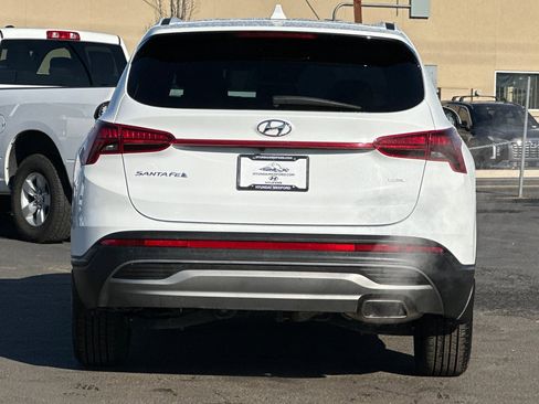 Certified 2023 Hyundai Santa Fe SE image 5