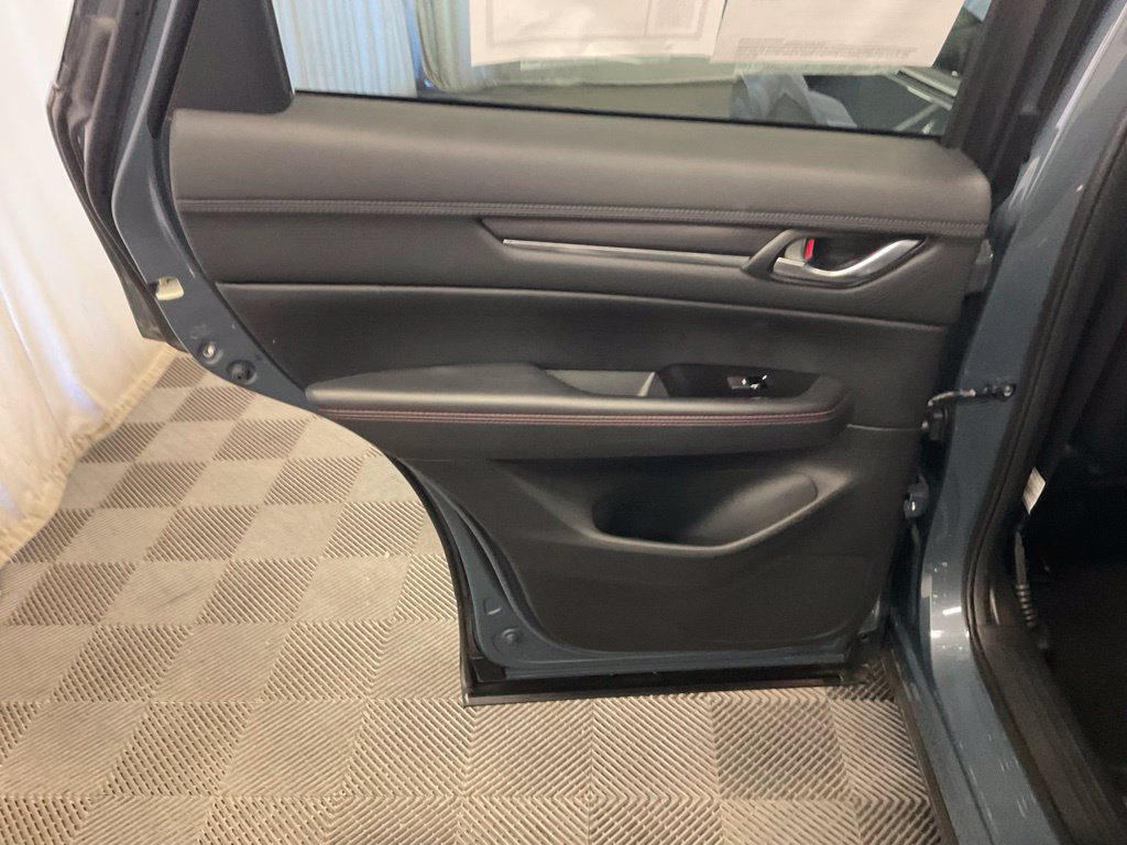 Used 2025 MAZDA CX-5 Carbon Edition AWD/4WD image 24