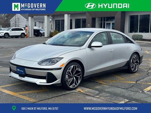 Used 2024 Hyundai Ioniq 6 SEL image 1