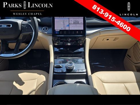 Used 2024 Jeep Grand Cherokee Limited 4xe AWD/4WD image 13