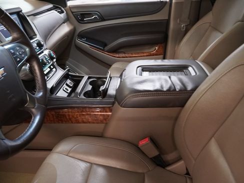 Used 2015 Chevrolet Suburban LTZ AWD/4WD image 8