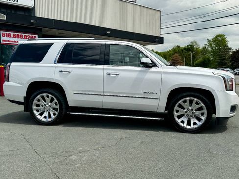 Used 2018 GMC Yukon Denali w/ Open Road Package AWD/4WD image 3