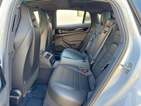 Used 2025 Porsche Panamera w/ Premium Package RWD image 44