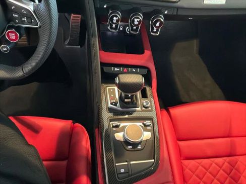 Certified 2023 Audi R8 V10 performance AWD/4WD image 10