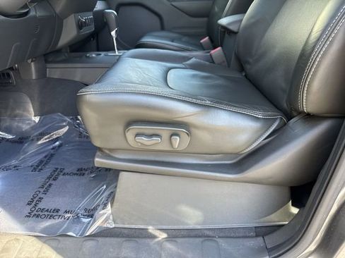Used 2020 Nissan Frontier PRO-4X w/ Pro-4x Utility Package AWD/4WD image 29