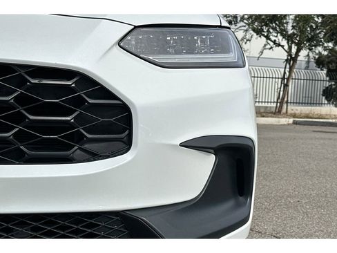 Certified 2023 Honda HR-V LX image 53