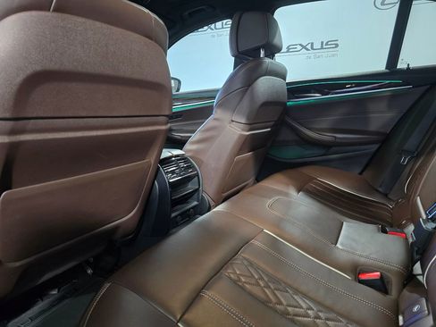 Used 2019 BMW 530e w/ Convenience Package image 26