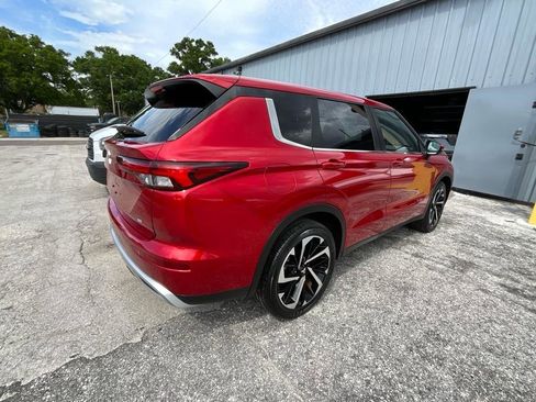 Used 2024 Mitsubishi Outlander SE image 5