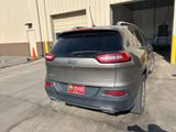 Used 2016 Jeep Cherokee Limited image 4