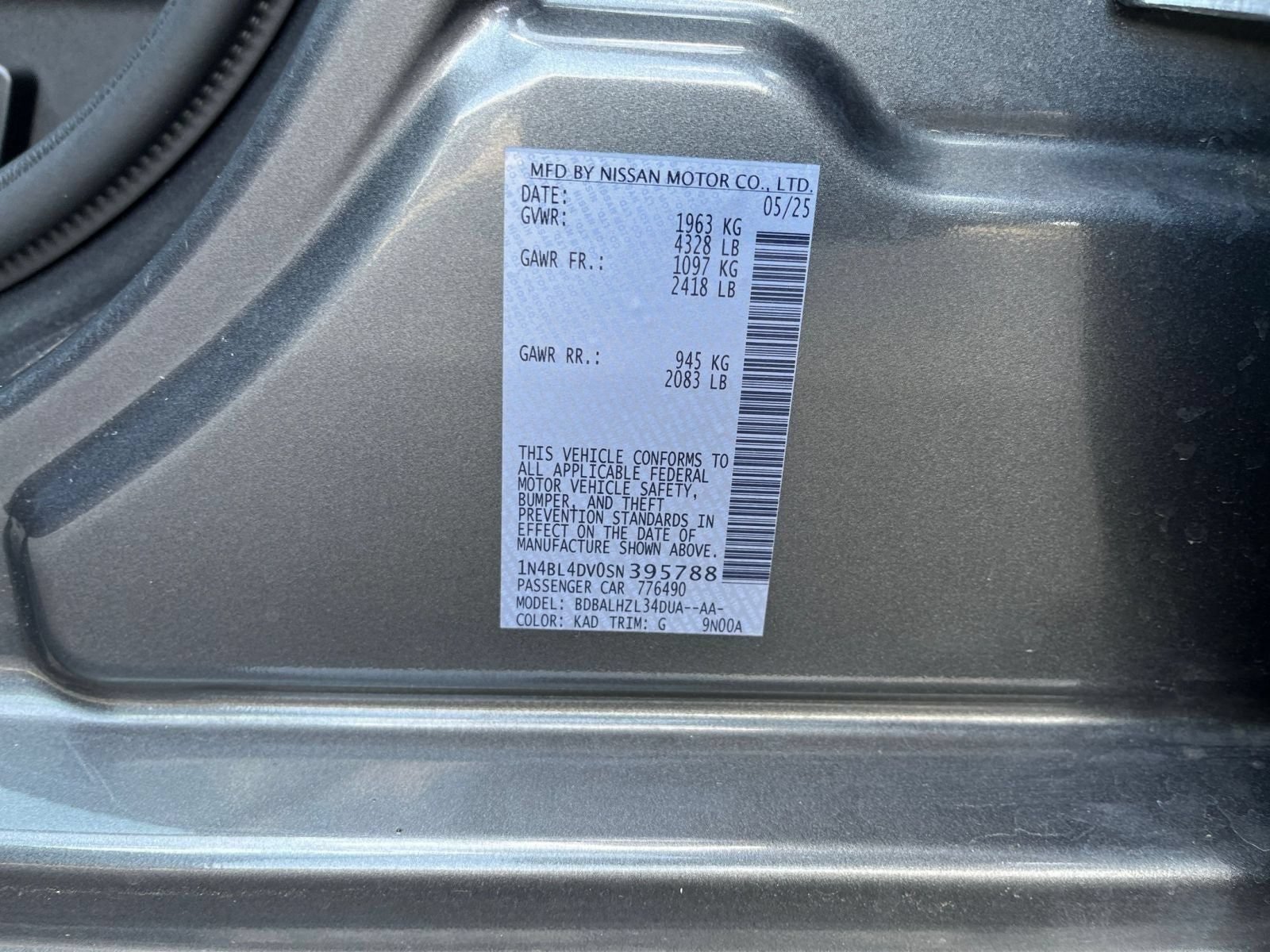 Used 2025 Nissan Altima 2.5 SV FWD image 28