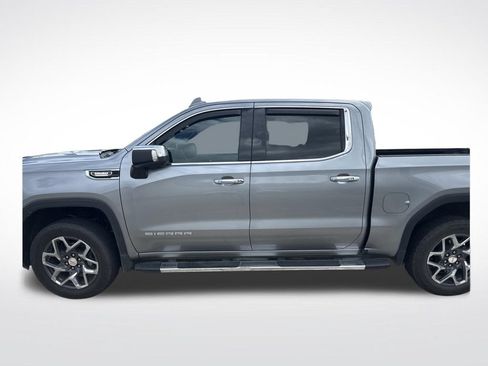 Used 2023 GMC Sierra 1500 SLT w/ SLT Premium Package AWD/4WD image 7