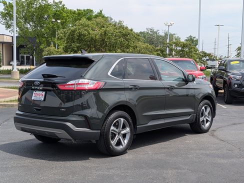 Used 2024 Ford Edge SEL w/ Convenience Package AWD/4WD image 8