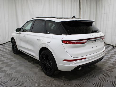 New 2026 Lincoln Corsair Grand Touring w/ Jet Appearance Package AWD/4WD image 34