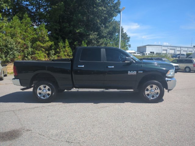 Used 2015 RAM 2500 SLT w/ Luxury Group AWD/4WD image 2