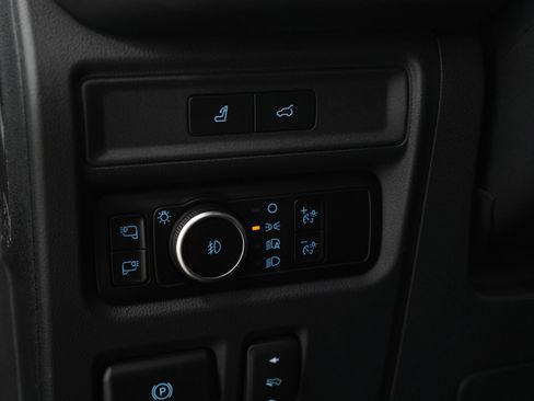 Used 2023 Ford Expedition Max Platinum AWD/4WD image 29