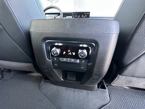 New 2026 GMC Yukon Denali image 30