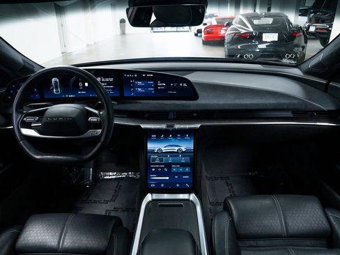 Used 2022 Lucid Air Grand Touring image 9