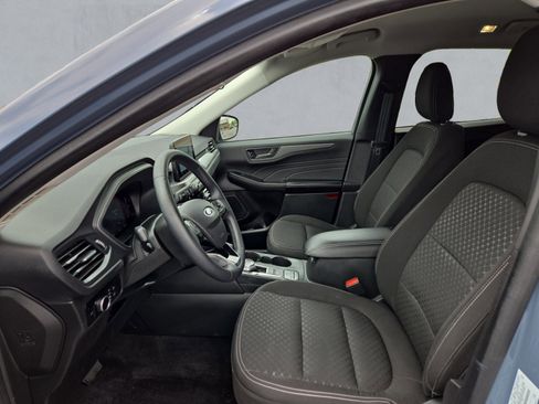 Used 2023 Ford Escape Active AWD/4WD image 11