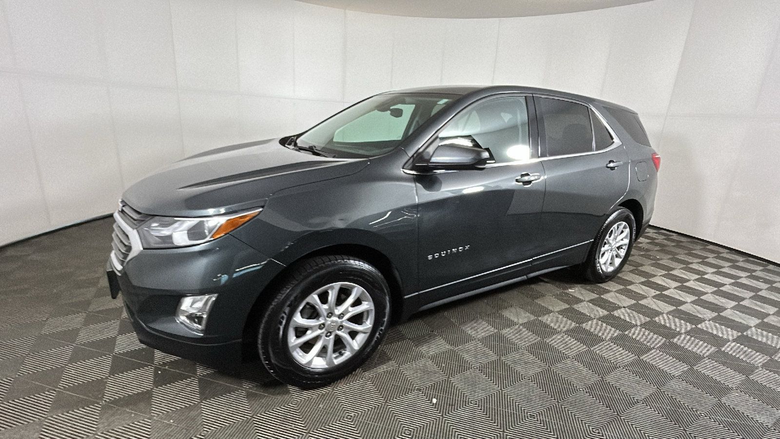Used 2020 Chevrolet Equinox LT FWD image 8