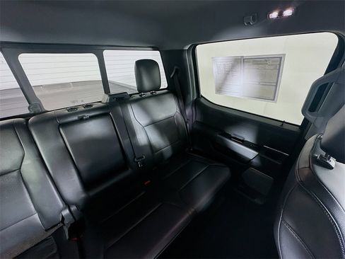 Used 2023 Ford F250 Lariat w/ Sport Appearance Package image 14