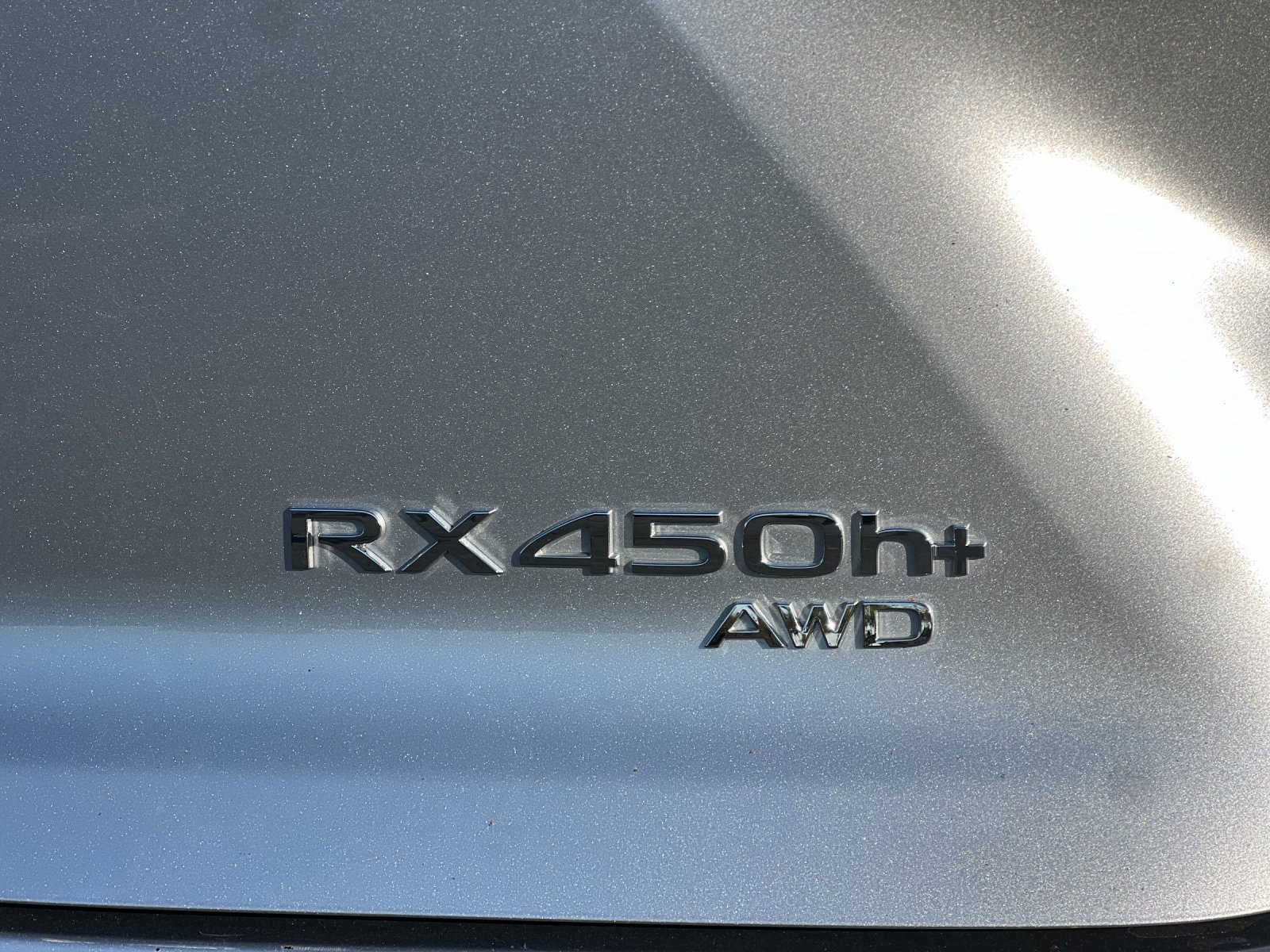 Used 2024 Lexus RX 450h AWD w/ Convenience Package image 25