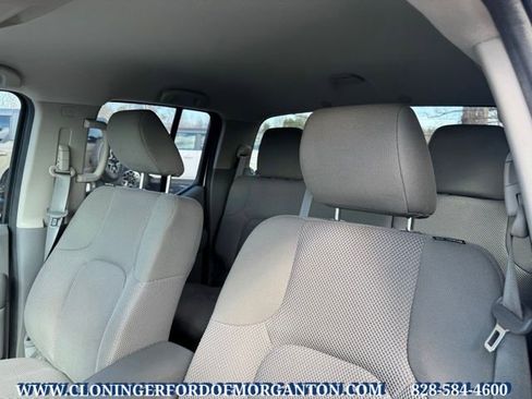 Used 2019 Nissan Frontier S image 27