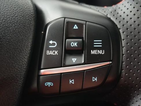 Certified 2025 Ford Escape ST-Line w/ Tech Pack #1 image 8