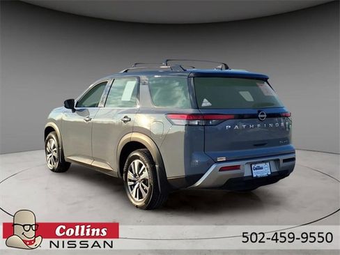 Certified 2023 Nissan Pathfinder SL image 3