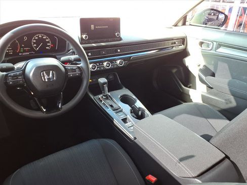 Used 2025 Honda Civic LX image 5
